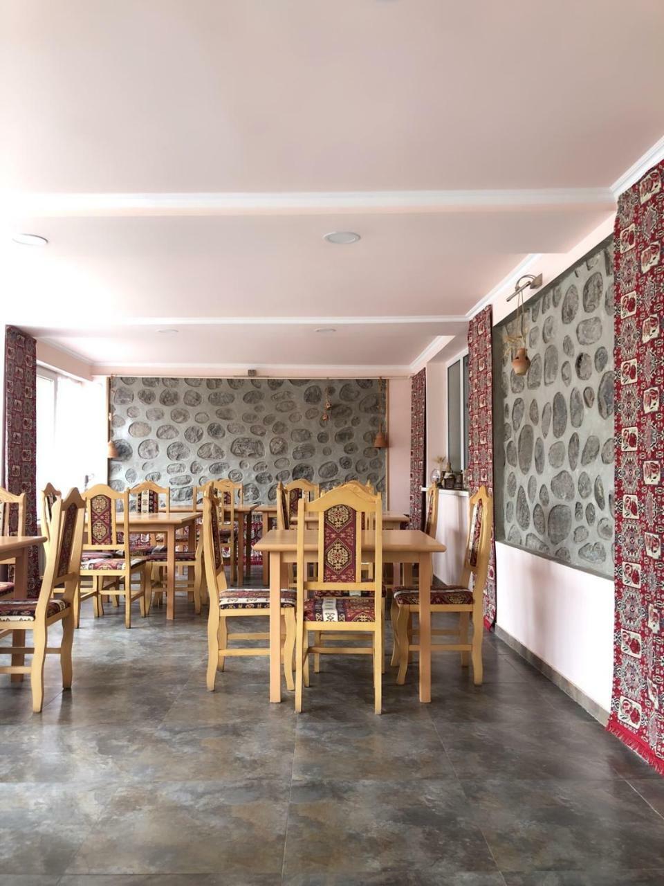Zanger Hotel Goris Dış mekan fotoğraf